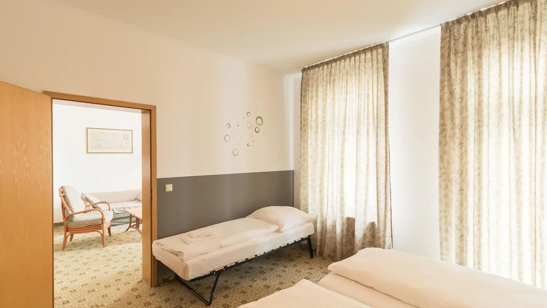 Hotel Markgraf Lipsia 3*,